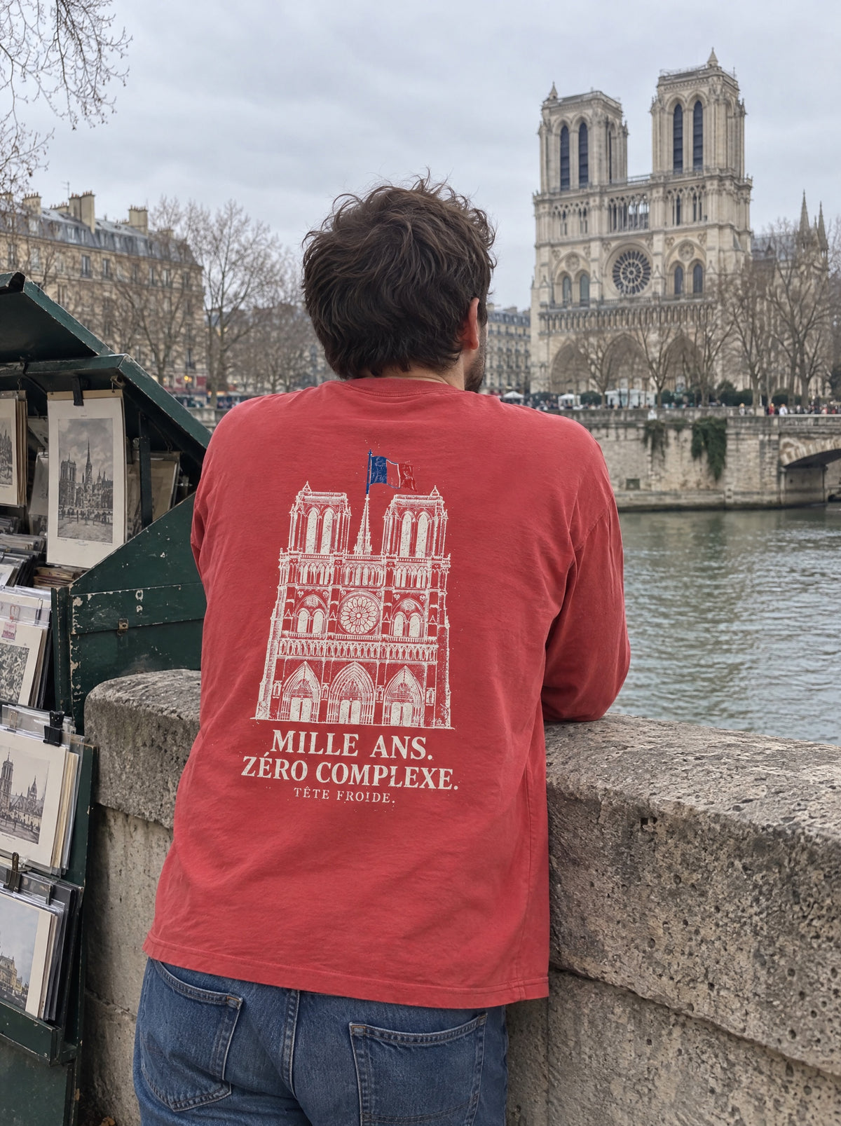 Mille ans. Zéro complexe. — T-shirt manches longues